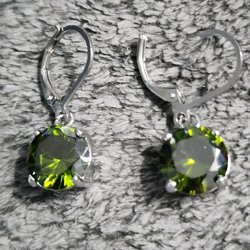 Silvertone 10mm Green Crystal Earrings - Picture 2 of 8